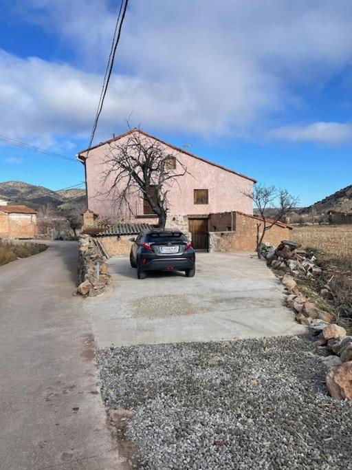 Вилла Acogedora Casa Con Patio-Parking Альбаррасин Экстерьер фото
